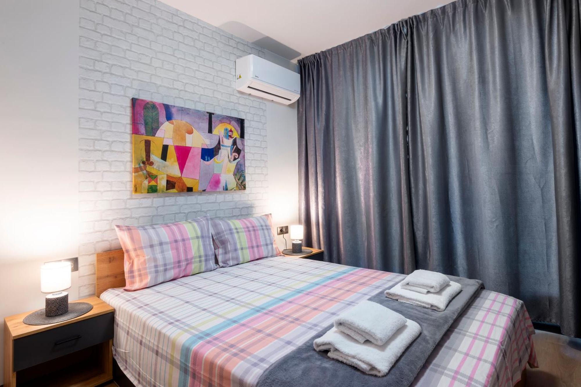 Best Guest 2 Apartments Plovdiv Exterior photo