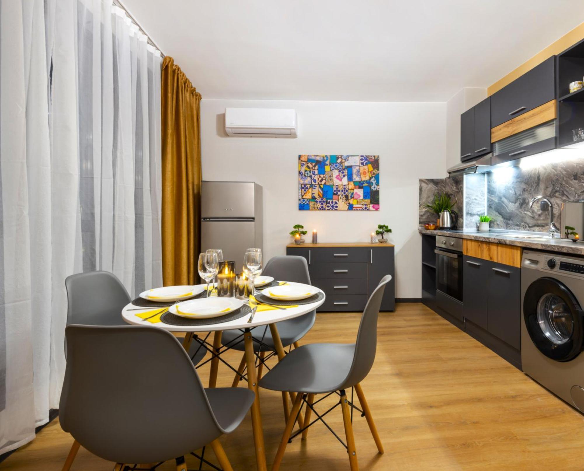 Best Guest 2 Apartments Plovdiv Exterior photo